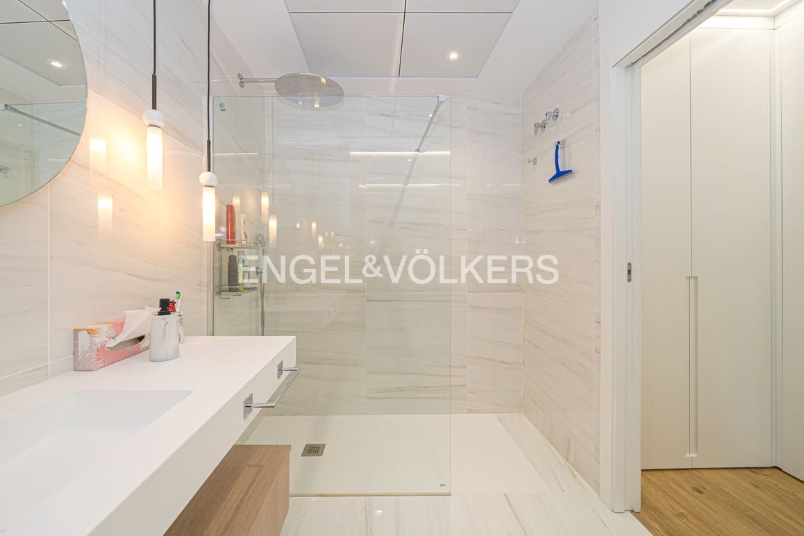 3 soveværelse Lejlighed til salg i La Villajoyosa / Vila Joiosa med swimmingpool garage - € 1.295.000 (Ref: 8826289)