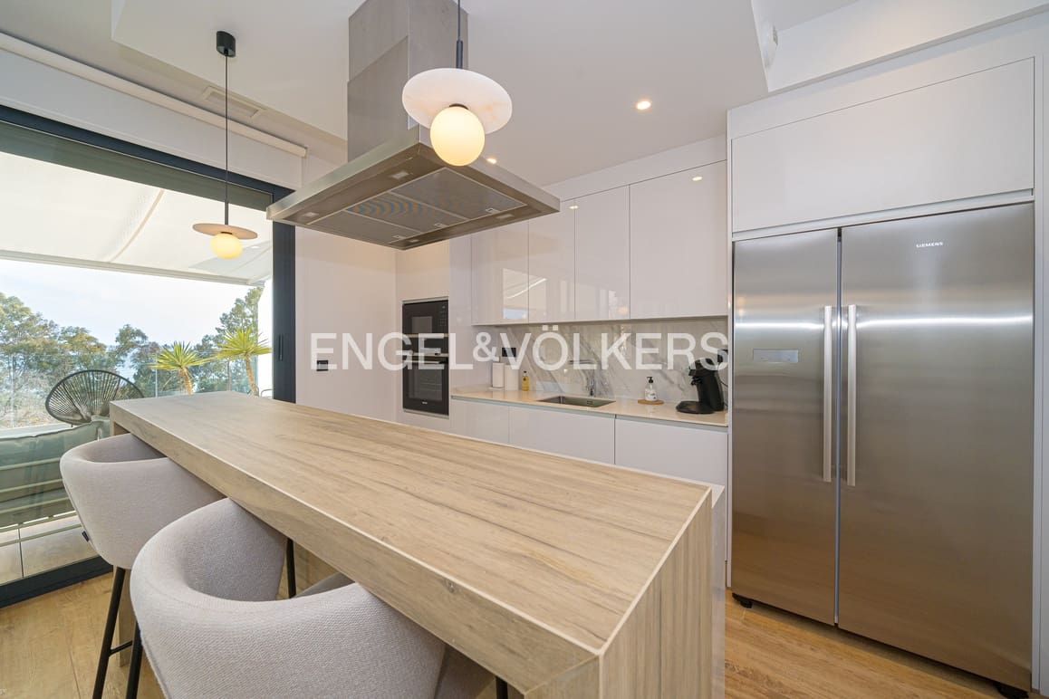 3 soveværelse Lejlighed til salg i La Villajoyosa / Vila Joiosa med swimmingpool garage - € 1.295.000 (Ref: 8826289)