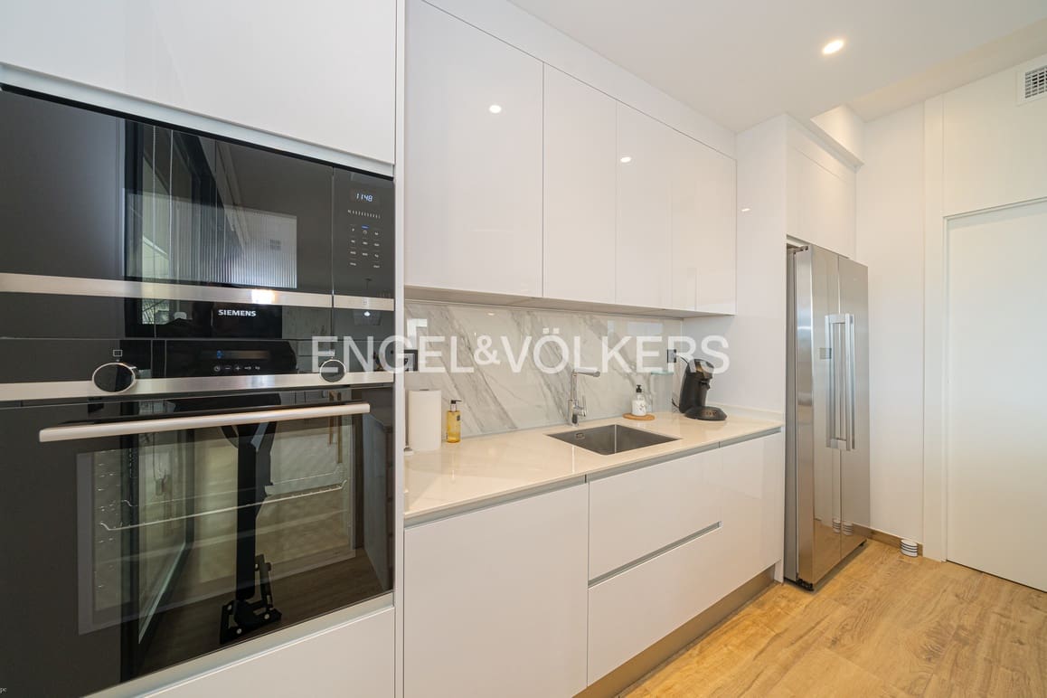 3 soveværelse Lejlighed til salg i La Villajoyosa / Vila Joiosa med swimmingpool garage - € 1.295.000 (Ref: 8826289)