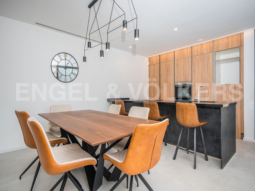 3 soveværelse Villa til salg i Albir med swimmingpool garage - € 665.000 (Ref: 8837960)