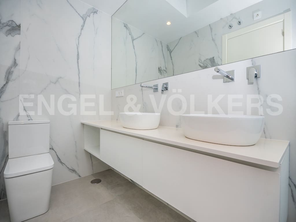 3 soveværelse Villa til salg i Albir med swimmingpool garage - € 665.000 (Ref: 8837960)