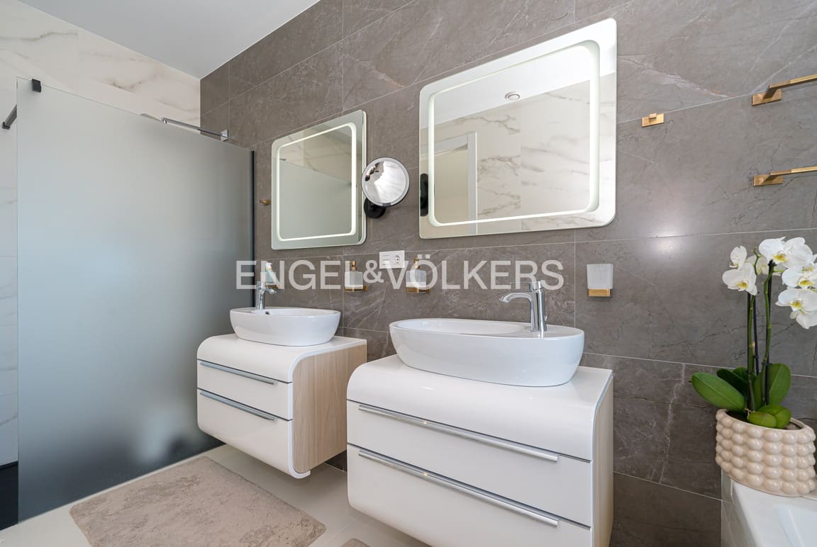 5 camera da letto Villa in vendita in Finestrat con piscina garage - 2.000.000 € (Rif: 8842400)