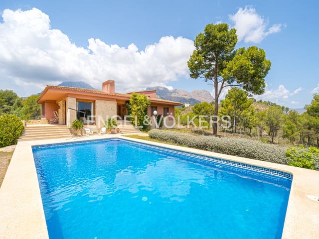 4 soverom Villa til salgs i La Nucia med svømmebasseng garasje - € 695 000 (Ref: 8846097)