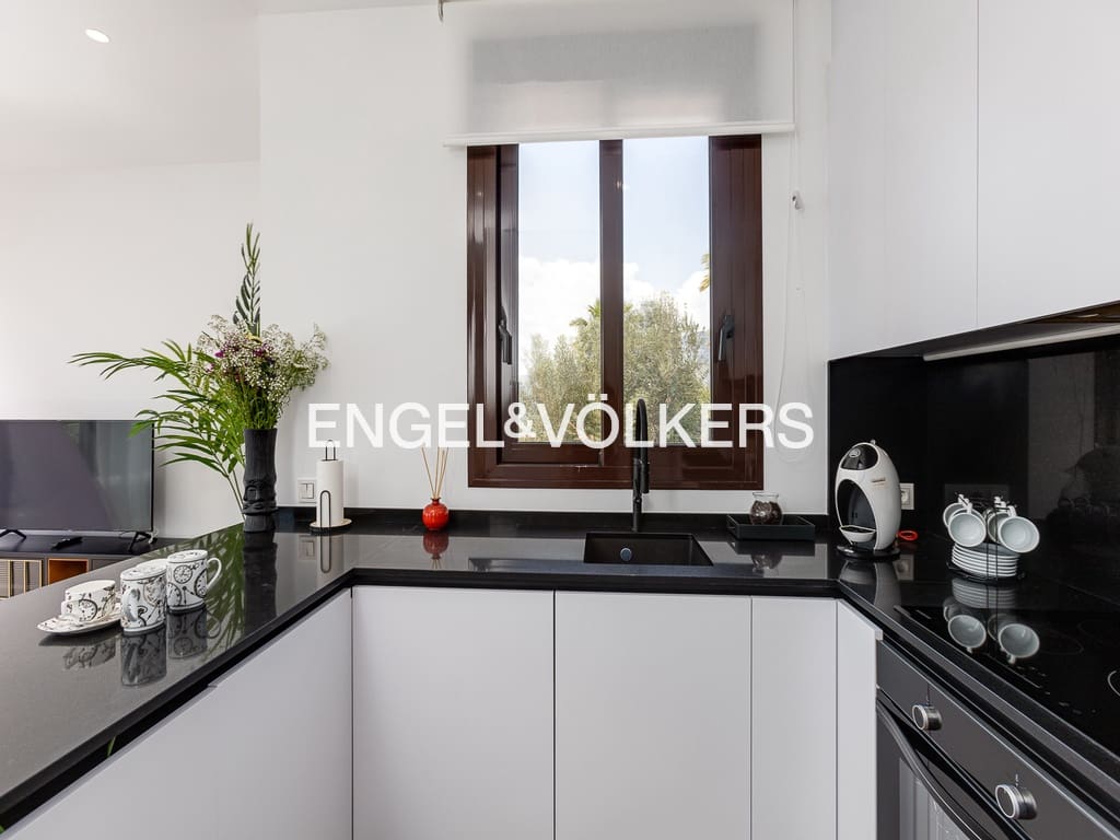 4 Zimmer Villa zu verkaufen in Finestrat mit Pool Garage - 730.000 € (Ref: 8850035)