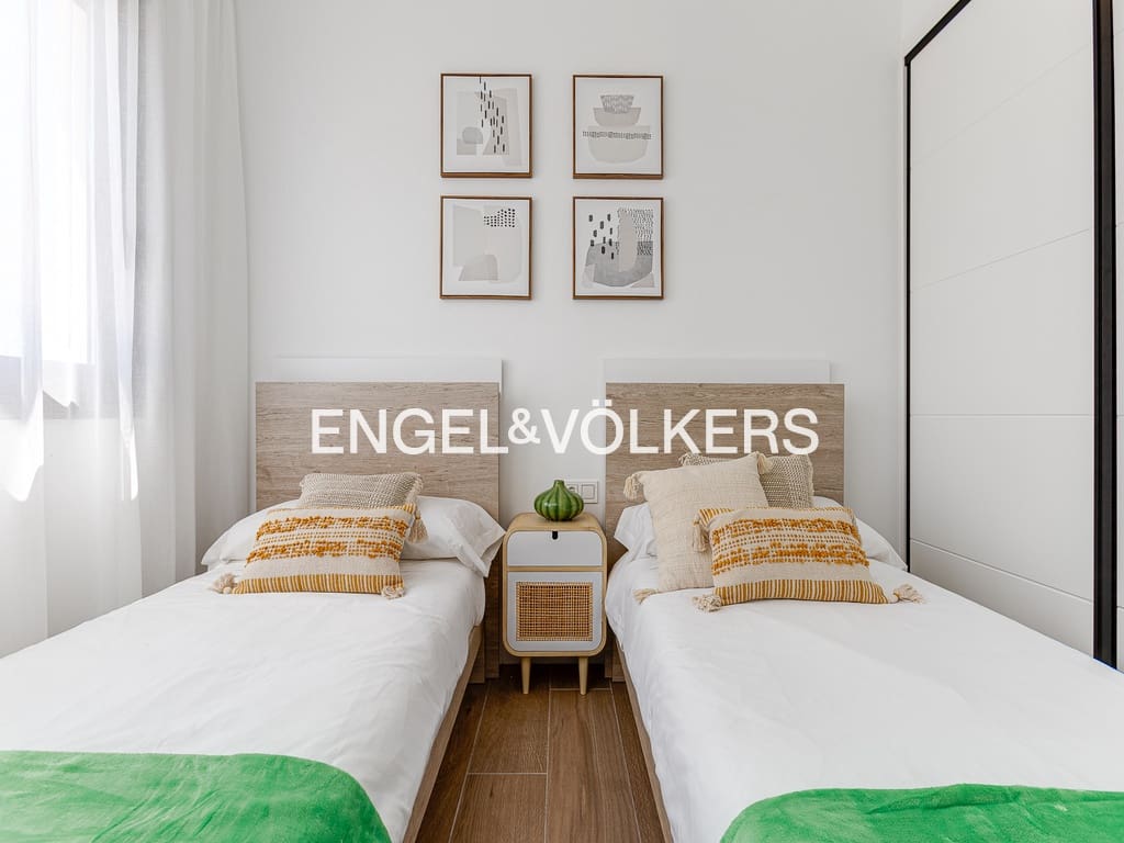 4 Zimmer Villa zu verkaufen in Finestrat mit Pool Garage - 730.000 € (Ref: 8850035)