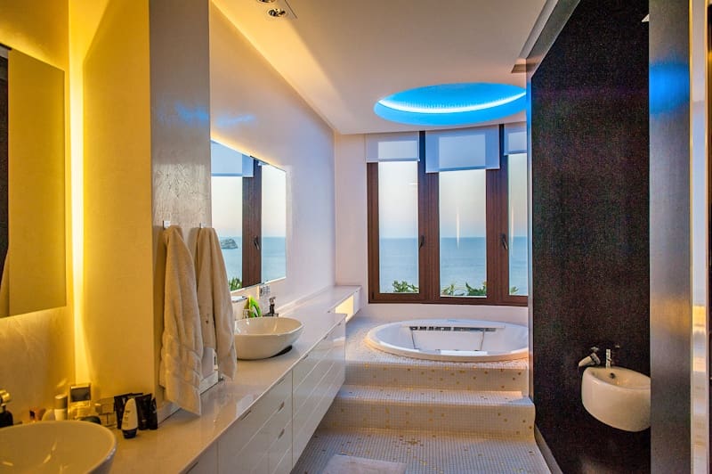 5 soveværelse Villa til salg i Benidorm med swimmingpool garage - € 3.500.000 (Ref: 8865680)