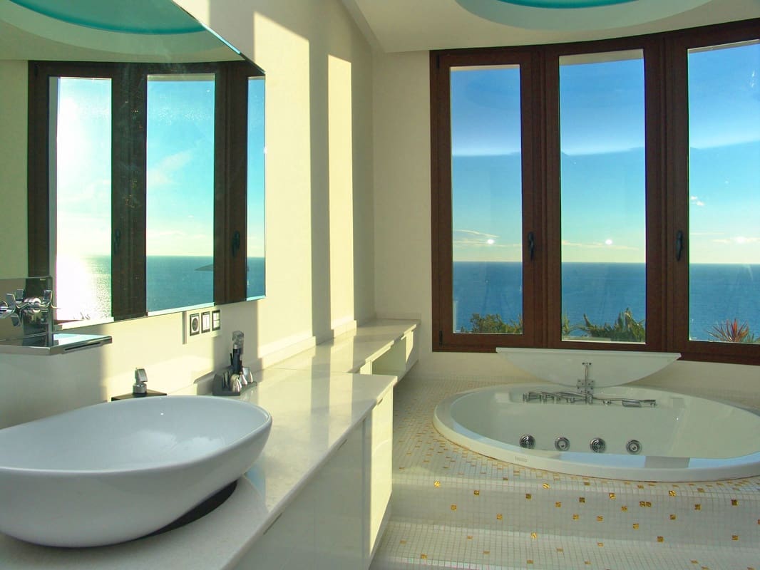 5 soveværelse Villa til salg i Benidorm med swimmingpool garage - € 3.500.000 (Ref: 8865680)