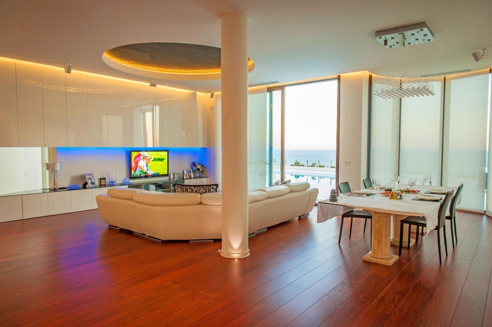 5 soveværelse Villa til salg i Benidorm med swimmingpool garage - € 3.500.000 (Ref: 8865680)