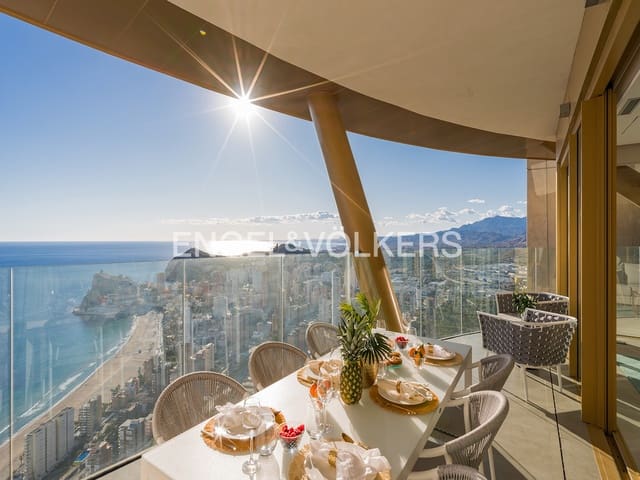 3 sovrum Lägenhet till salu i Benidorm med pool garage - 885 000 € (Ref: 8866251)