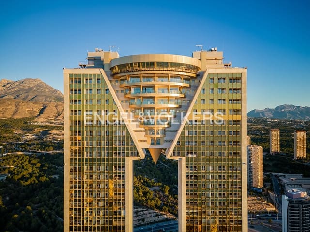 3 sovrum Lägenhet till salu i Benidorm med pool garage - 885 000 € (Ref: 8866251)