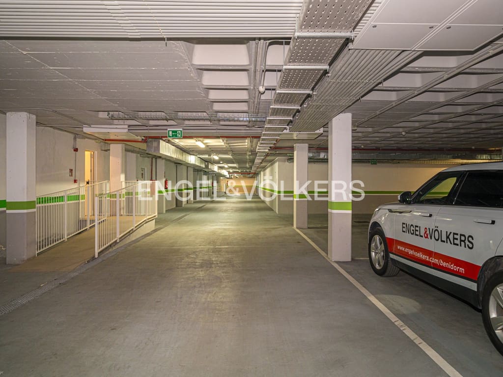 4 soveværelse Lejlighed til salg i Benidorm med swimmingpool garage - € 2.500.000 (Ref: 8866515)