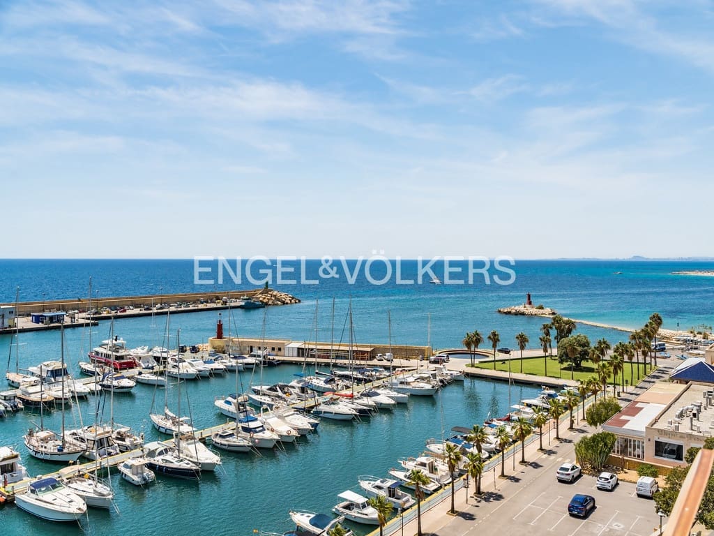 Grunde uden byggetilladelser til salg i La Villajoyosa / Vila Joiosa - € 1.150.000 (Ref: 8868646)