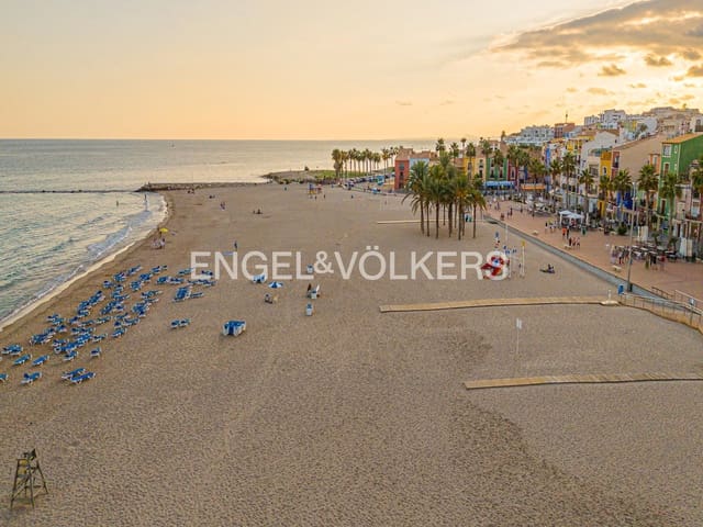 Grunde uden byggetilladelser til salg i Centro Urbano, La Villajoyosa / Vila Joiosa - € 1.150.000 (Ref: 8868646)