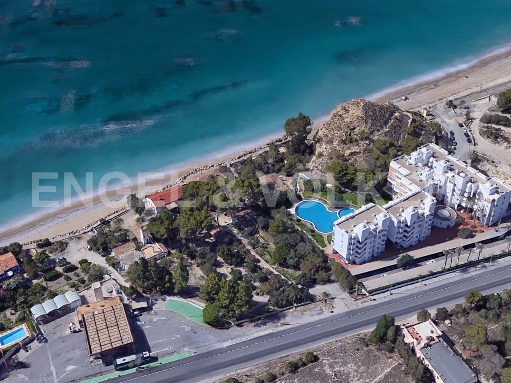 Rakentamaton maa myytävänä paikassa La Villajoyosa / Vila Joiosa - 2 250 000 € (Ref: 8868647)