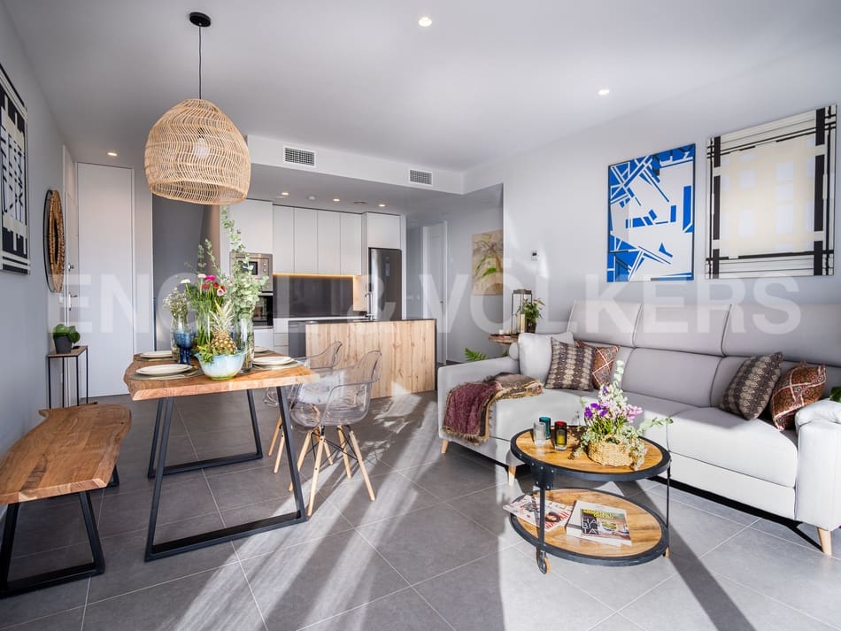 3 bedroom Villa for sale in Polop with pool garage - € 404,500 (Ref: 8886796)