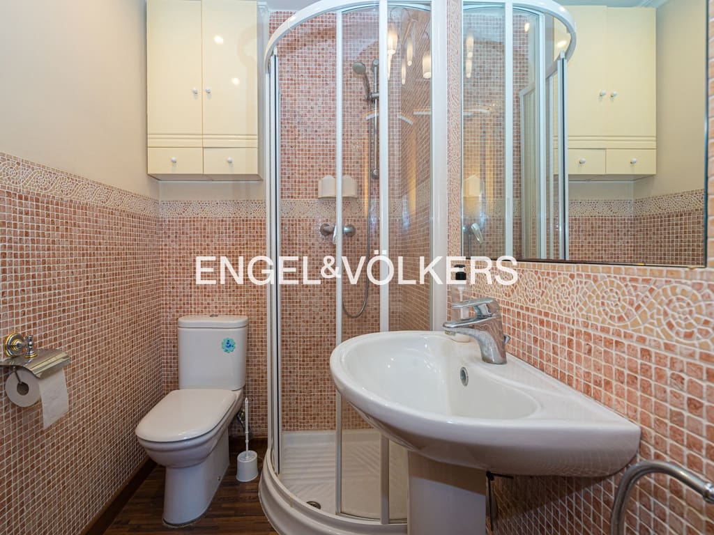 4 soveværelse Villa til salg i Benidorm med swimmingpool garage - € 1.390.000 (Ref: 8886928)