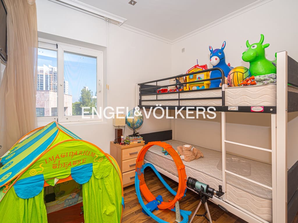 4 soveværelse Villa til salg i Benidorm med swimmingpool garage - € 1.390.000 (Ref: 8886928)