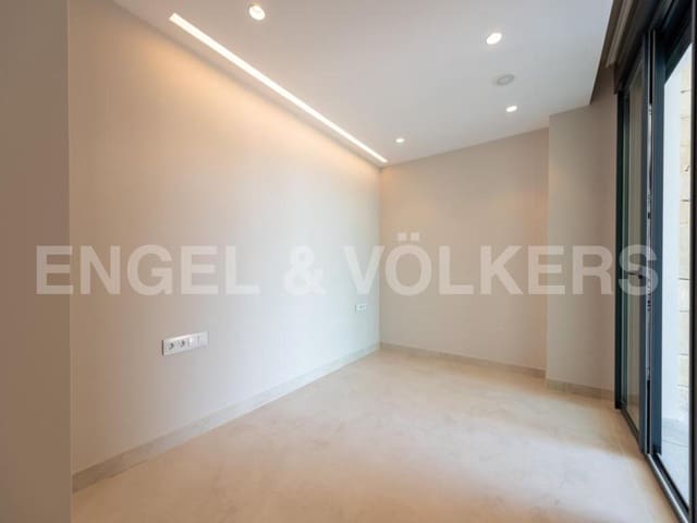 3 soverom Leilighet til salgs i Benidorm med svømmebasseng garasje - € 1 650 000 (Ref: 8886931)