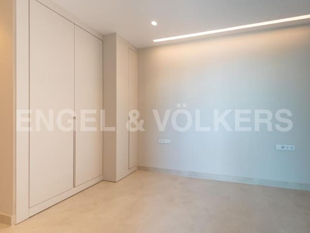 3 soverom Leilighet til salgs i Benidorm med svømmebasseng garasje - € 1 650 000 (Ref: 8886931)