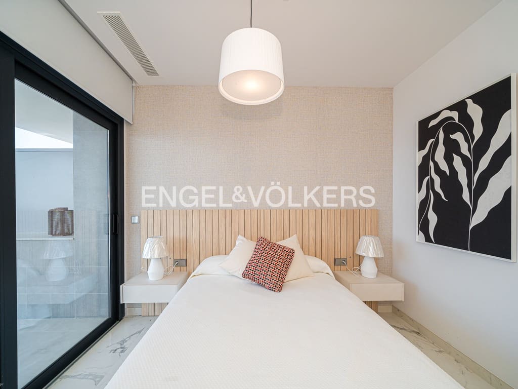 3 soveværelse Penthouse til salg i Benidorm med swimmingpool garage - € 1.495.000 (Ref: 8887084)