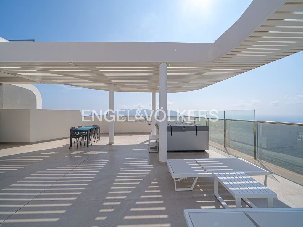 3 soveværelse Penthouse til salg i Benidorm med swimmingpool garage - € 1.495.000 (Ref: 8887084)