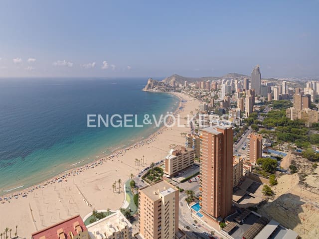 3 soveværelse Penthouse til salg i Benidorm med swimmingpool garage - € 1.495.000 (Ref: 8887084)