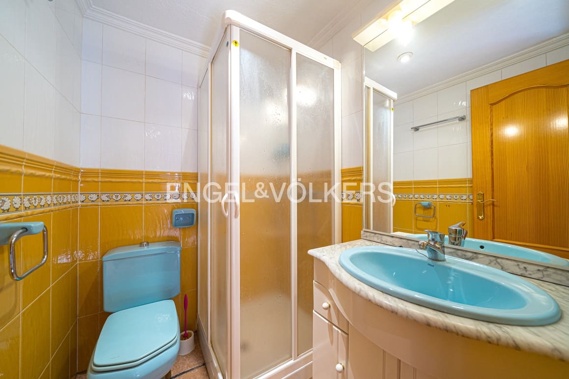 8 slaapkamer Villa te koop in Alfaz del Pi / L'Alfas del Pi met zwembad garage - € 1.200.000 (Ref: 8905755)