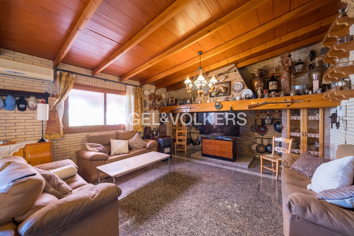 8 slaapkamer Villa te koop in Alfaz del Pi / L'Alfas del Pi met zwembad garage - € 1.200.000 (Ref: 8905755)