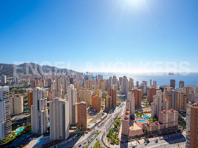 3 sovrum Lägenhet till salu i Benidorm med pool garage - 850 000 € (Ref: 8920035)