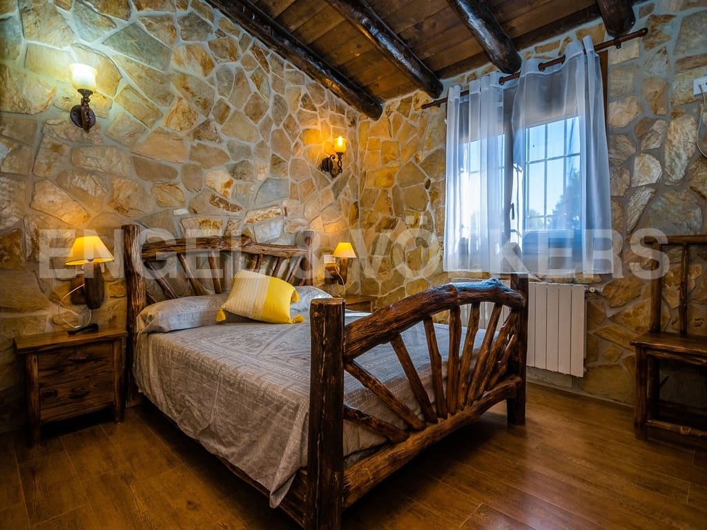 21 soveværelse Finca/Landehus til salg i Nerpio med swimmingpool garage - € 6.500.000 (Ref: 8920036)