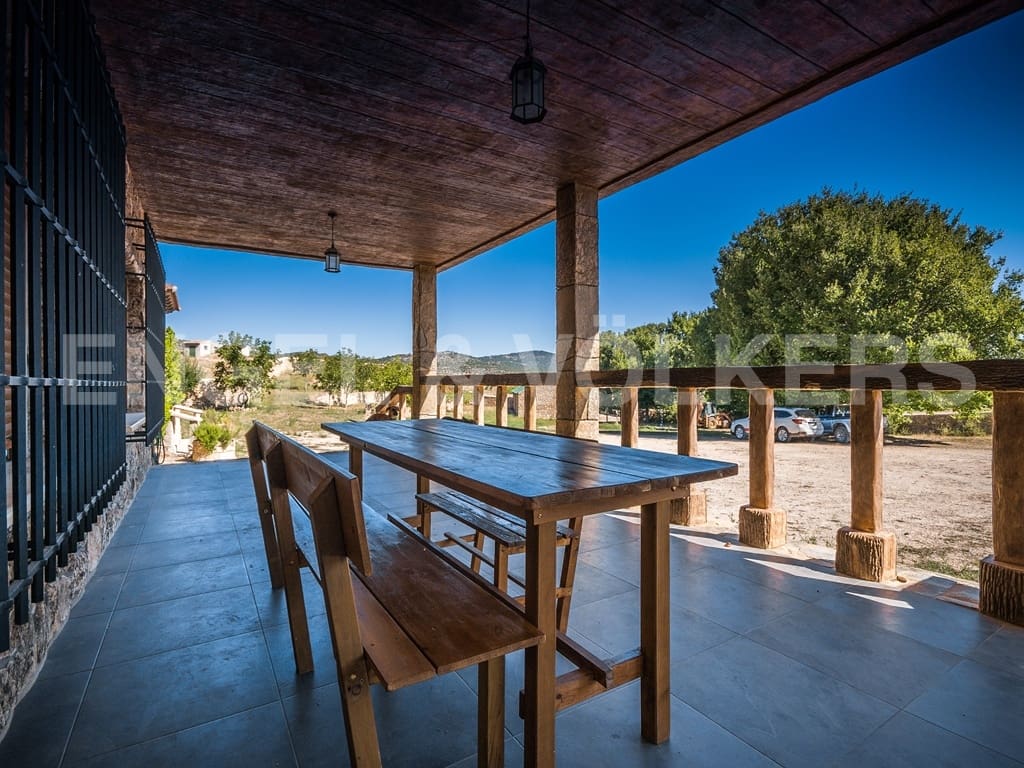 21 soveværelse Finca/Landehus til salg i Nerpio med swimmingpool garage - € 6.500.000 (Ref: 8920036)