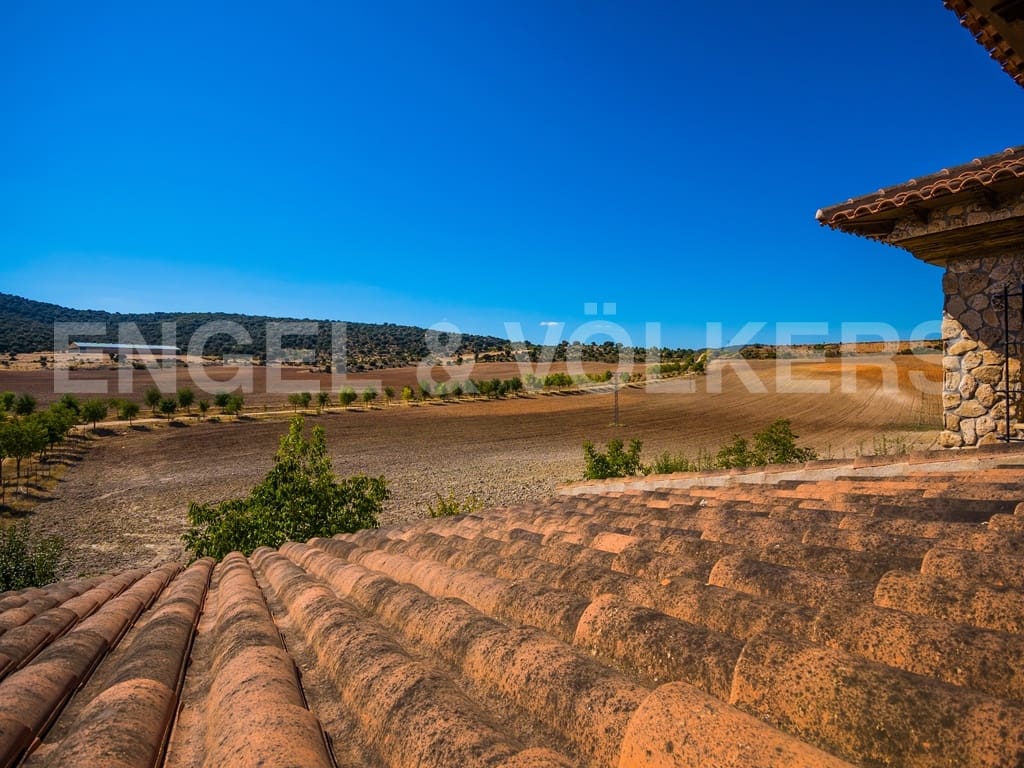 21 soveværelse Finca/Landehus til salg i Nerpio med swimmingpool garage - € 6.500.000 (Ref: 8920036)