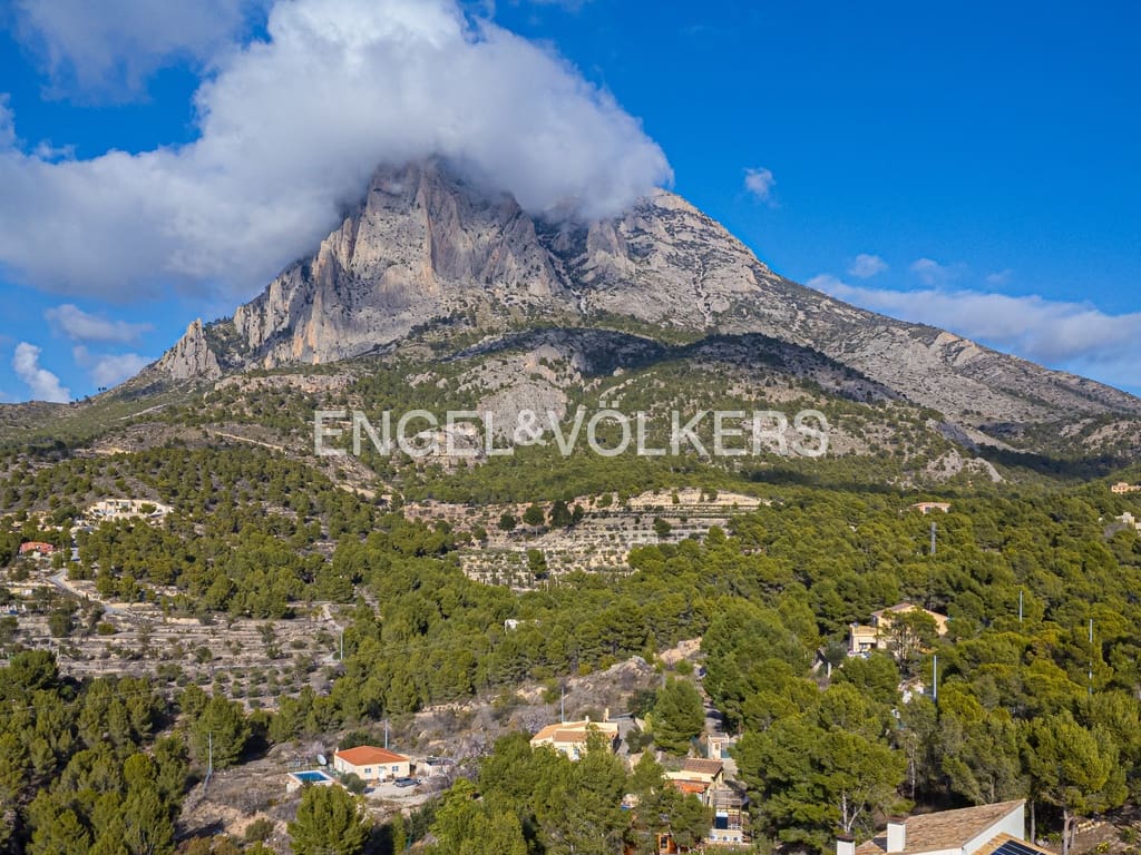 4 makuuhuone Huvila myytävänä paikassa Finestrat mukana uima-altaan 
autotalli - 2 400 000 € (Ref: 8920221)