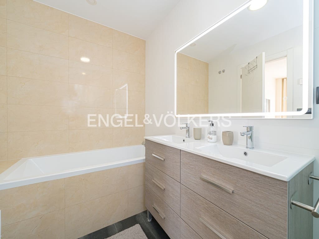 4 camera da letto Villa in vendita in Finestrat con piscina garage - 810.000 € (Rif: 8933353)