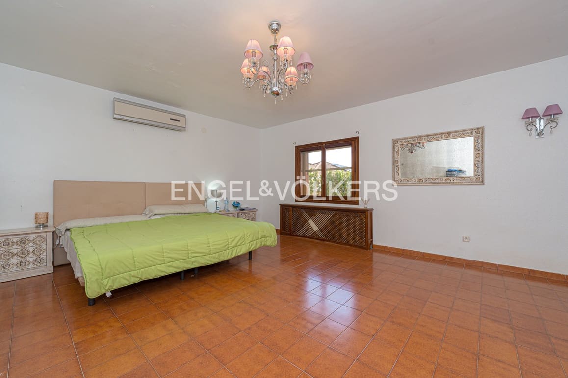 4 sovrum Villa till salu i La Nucia med pool garage - 995 000 € (Ref: 8949239)