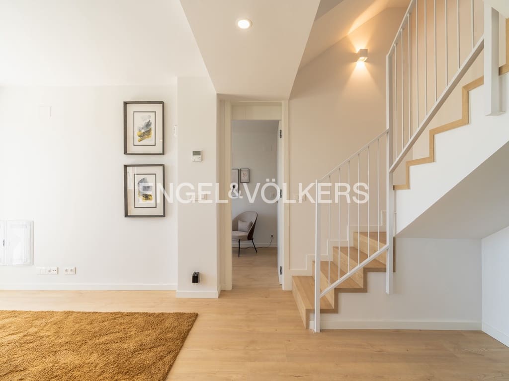 4 bedroom Villa for sale in La Nucia with pool garage - € 449,000 (Ref: 8956483)