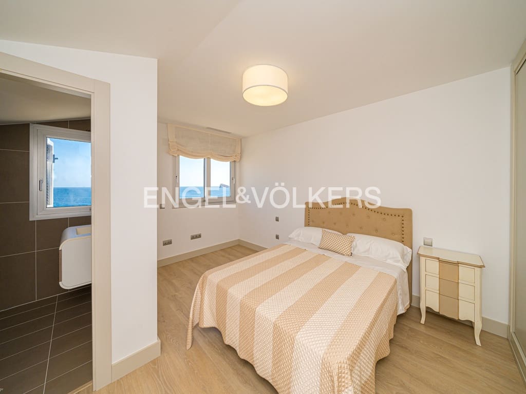 3 soveværelse Villa til salg i Benidorm med swimmingpool garage - € 2.250.000 (Ref: 8970934)