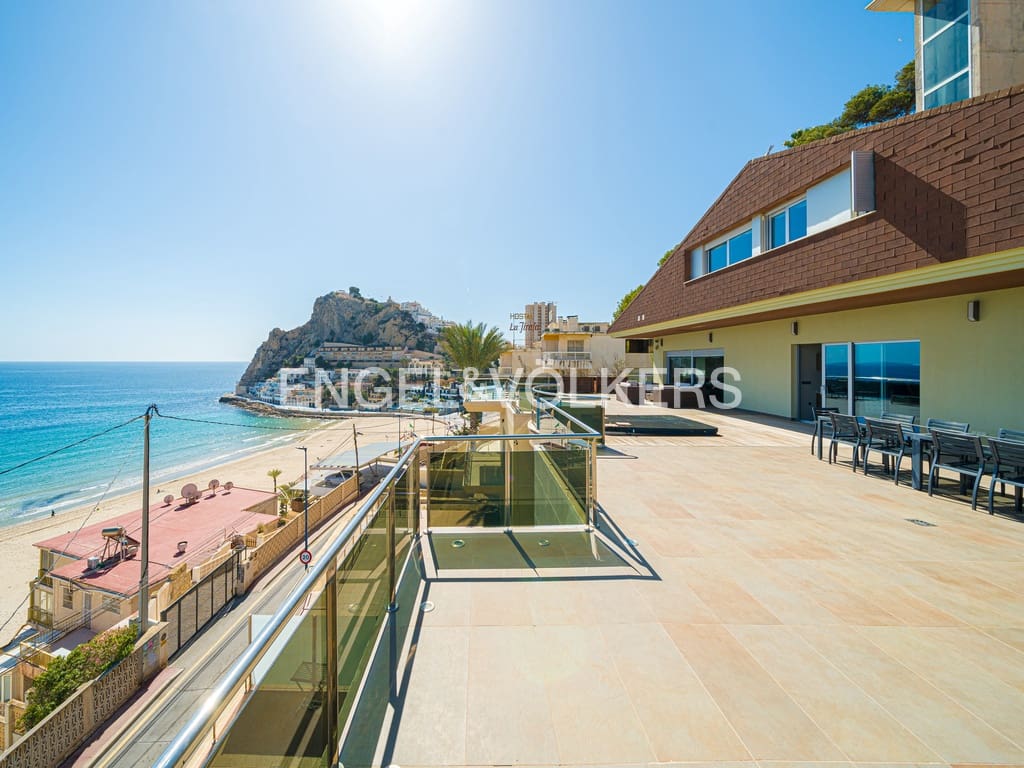 3 soveværelse Villa til salg i Benidorm med swimmingpool garage - € 2.250.000 (Ref: 8970934)