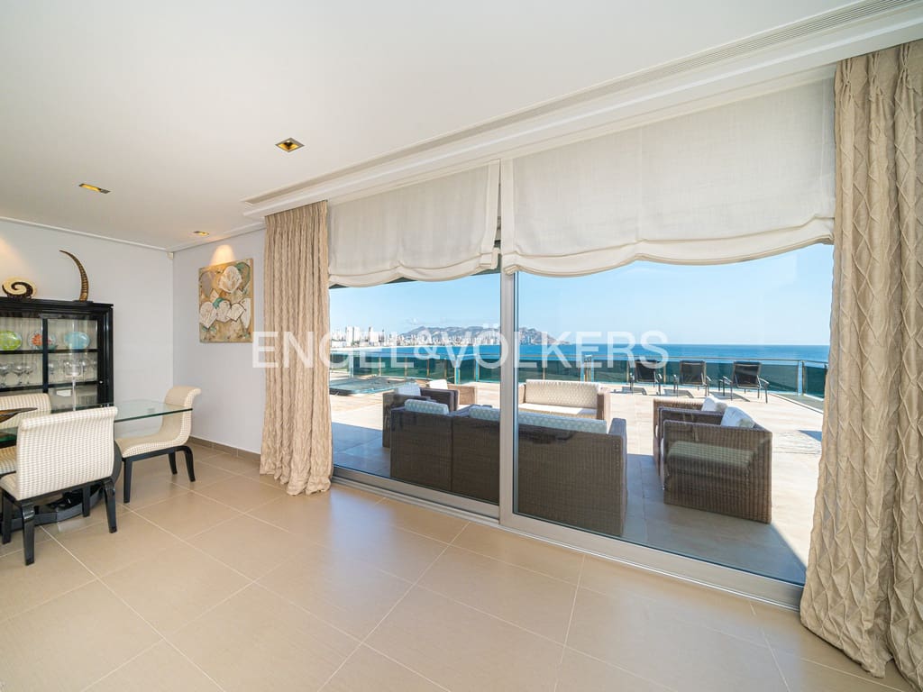 3 soveværelse Villa til salg i Benidorm med swimmingpool garage - € 2.250.000 (Ref: 8970934)