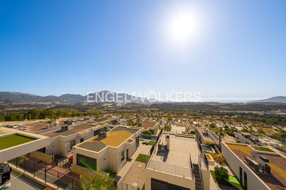 3 quarto Moradia para venda em Polop com piscina garagem - 720 000 € (Ref: 8973408)