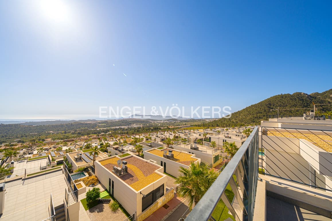 3 quarto Moradia para venda em Polop com piscina garagem - 720 000 € (Ref: 8973408)