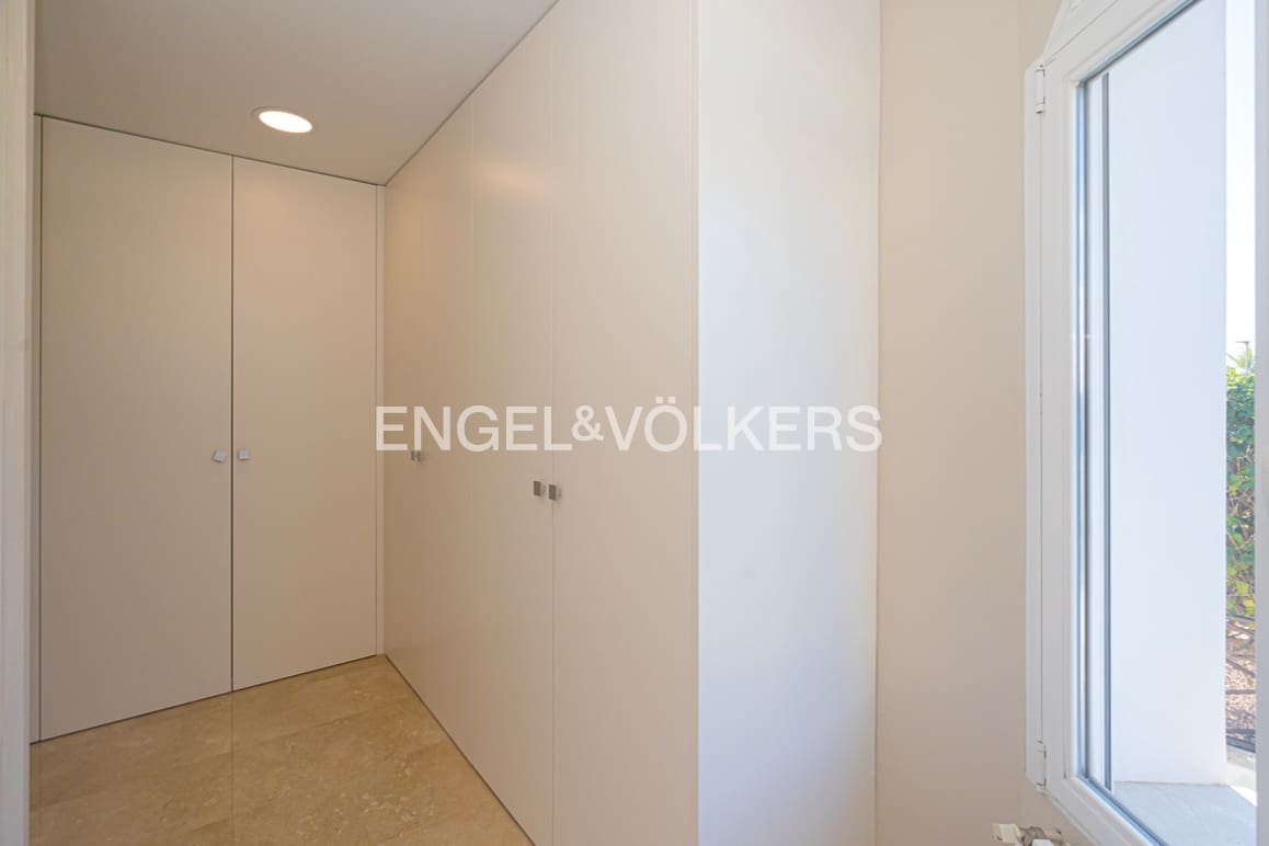 6 camera da letto Villa in vendita in Alfaz del Pi / L'Alfas del Pi con piscina garage - 1.600.000 € (Rif: 8987038)