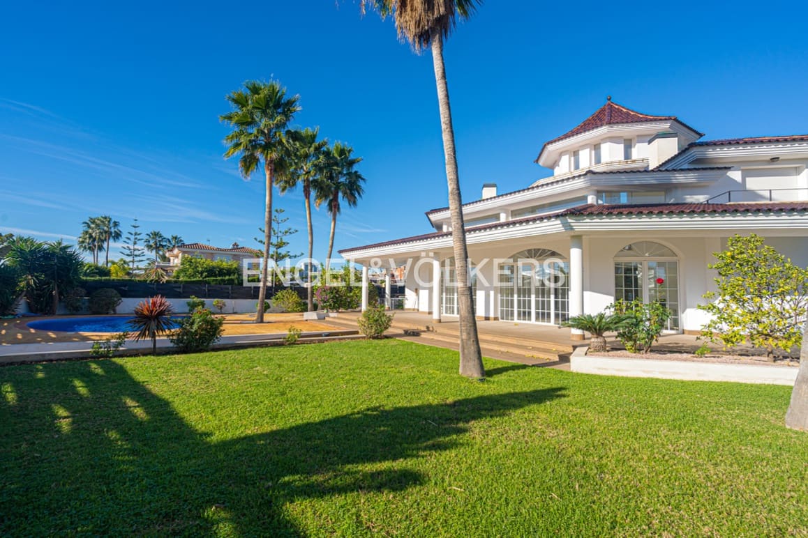 6 camera da letto Villa in vendita in Alfaz del Pi / L'Alfas del Pi con piscina garage - 1.600.000 € (Rif: 8987038)