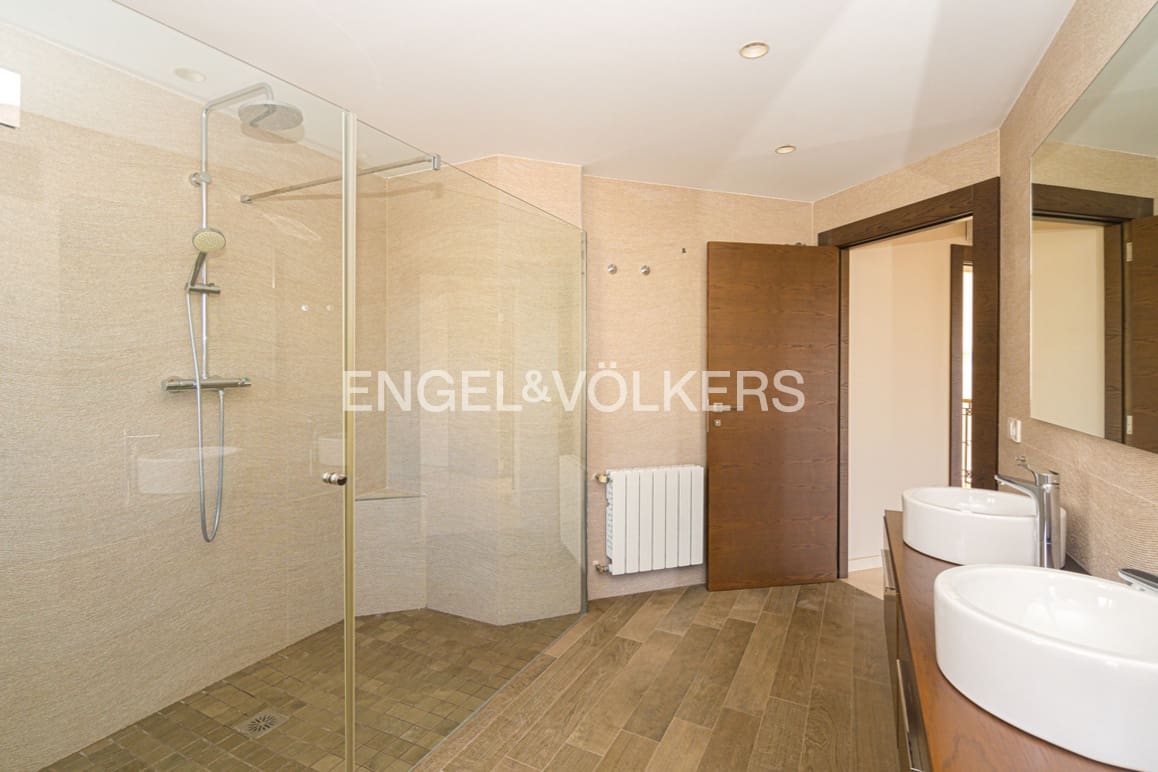 6 camera da letto Villa in vendita in Alfaz del Pi / L'Alfas del Pi con piscina garage - 1.600.000 € (Rif: 8987038)