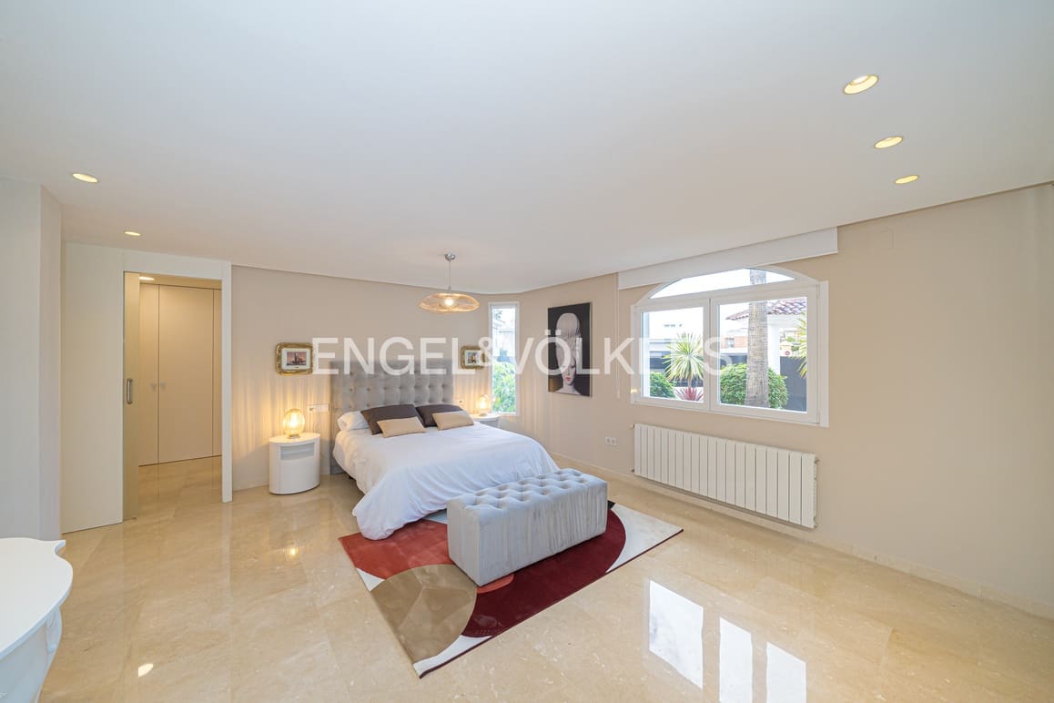 6 camera da letto Villa in vendita in Alfaz del Pi / L'Alfas del Pi con piscina garage - 1.600.000 € (Rif: 8987038)