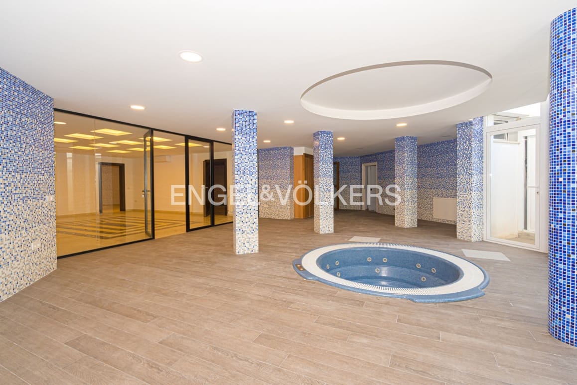 6 camera da letto Villa in vendita in Alfaz del Pi / L'Alfas del Pi con piscina garage - 1.600.000 € (Rif: 8987038)