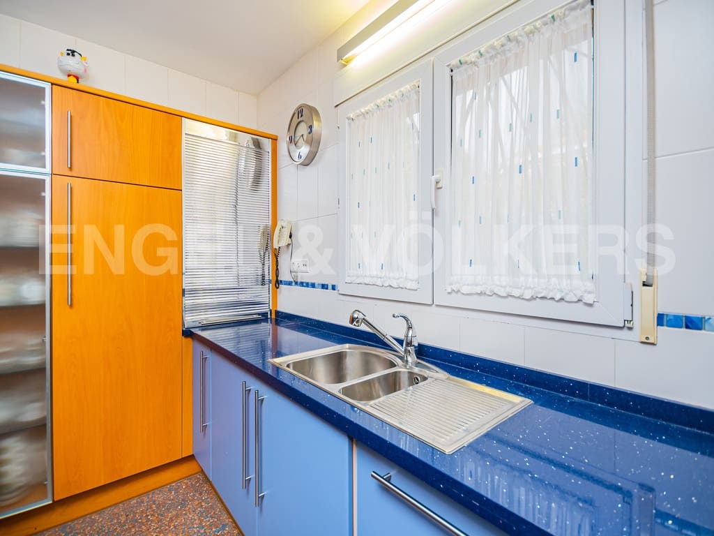 5 soveværelse Villa til salg i Benidorm med swimmingpool garage - € 800.000 (Ref: 8987265)