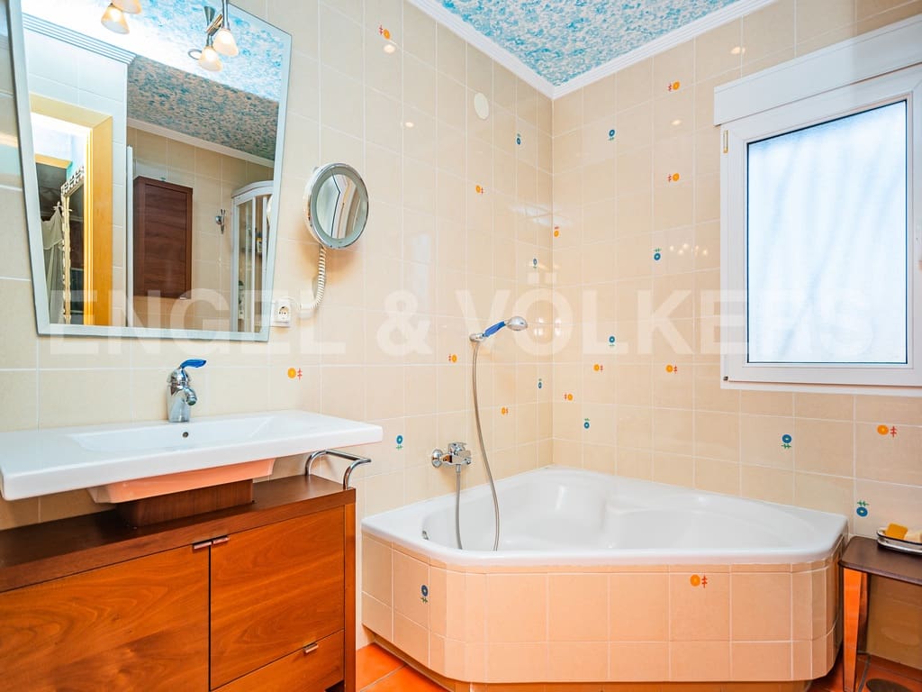 5 soveværelse Villa til salg i Benidorm med swimmingpool garage - € 800.000 (Ref: 8987265)