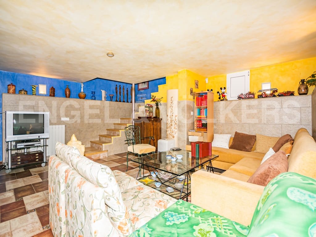 5 soveværelse Villa til salg i Benidorm med swimmingpool garage - € 800.000 (Ref: 8987265)