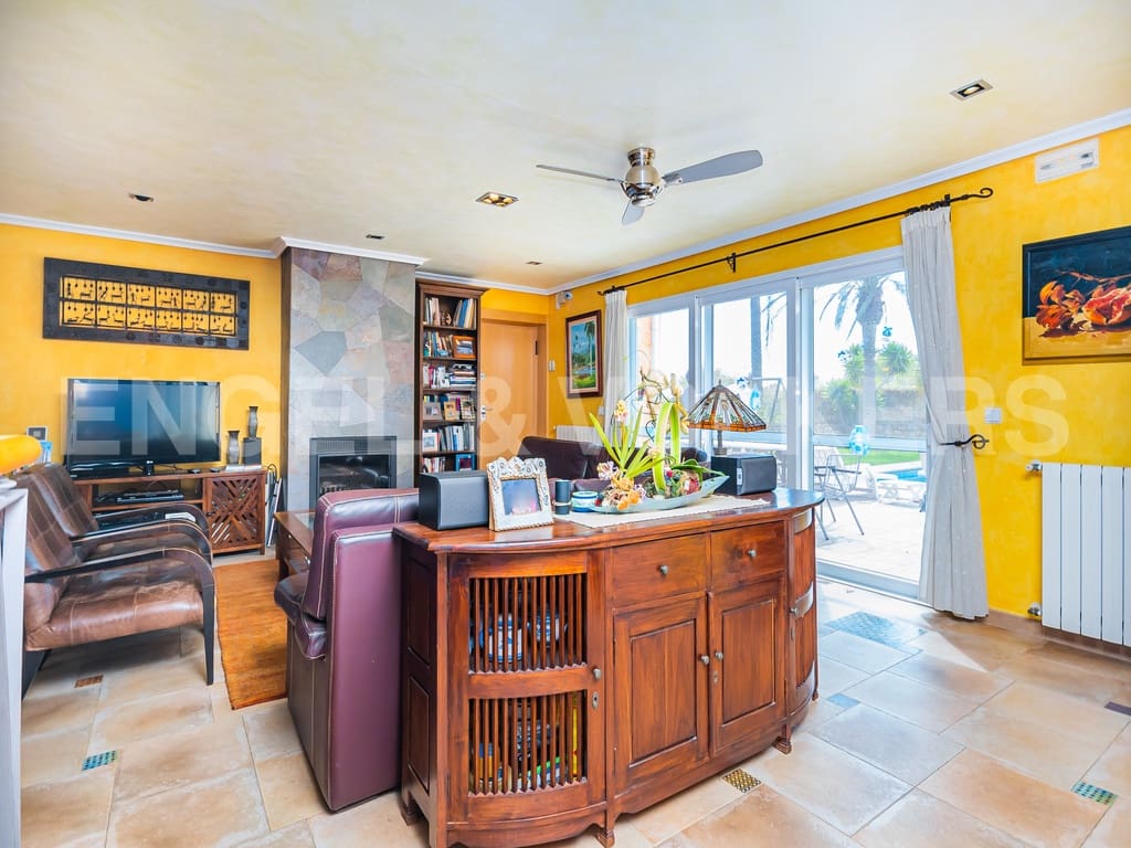 5 soveværelse Villa til salg i Benidorm med swimmingpool garage - € 800.000 (Ref: 8987265)